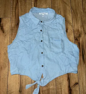 Love Tree light blue top thumbnail 1