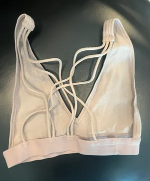 Lululemon Sports Bra thumbnail 2
