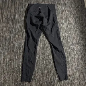 Lululemon Wunder Under legging High-Rise Tight 28" thumbnail 2