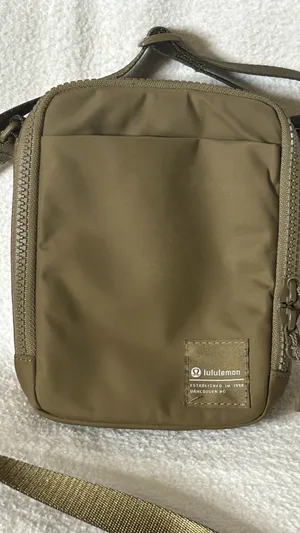 Lululemon Modern Easy Access Crossbar thumbnail 2