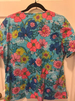 Blue floral multi colored print scrub top  thumbnail 2