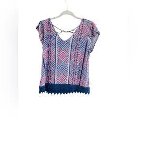 Pink Rose Large Blue Pink White Geometric Top thumbnail 3