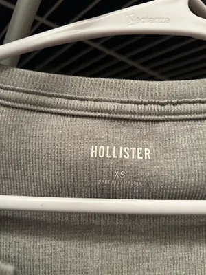 Hollister Top Long Sleeve thumbnail 3