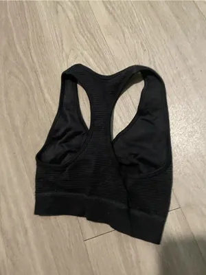 Seamless Racerback Sports Bra - Black thumbnail 3