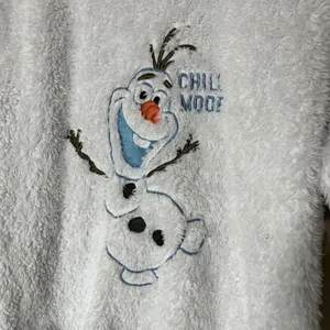 Olaf Frozen Disney Sweatshirt Chill Mode Fuzzy PJ Top‎ Sz S White Snowman thumbnail 2