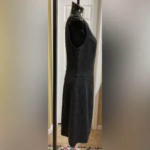 NEW KARL LAGERFELD Paris BLACK SHIFT DRESS - SIZE 12 thumbnail 5