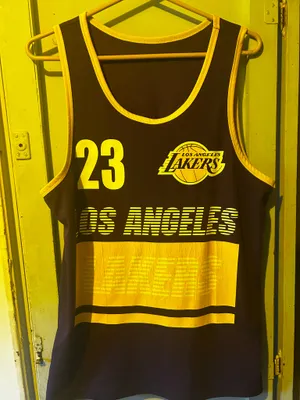 Los Ángeles laker jersey Black Size L thumbnail 1