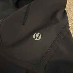 Lululemon Shorts thumbnail 2