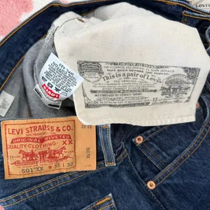 Vintage Y2K Levi’s 524 Ultra Low Rise Bootcut Jeans W33 L32 NWT 100% Cotton Dark Wash Rare Tag Error WPL 423 thumbnail 7