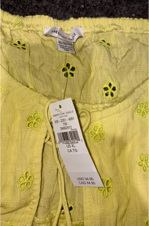 American Eagle Top Yellow Outfitters thumbnail 2