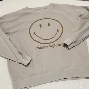 PacSun Cream Smiley Crewneck Sweater thumbnail 7