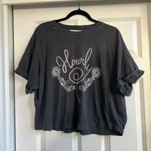 Howdy Crop Boyfriend Tee In Vintage Black thumbnail 2