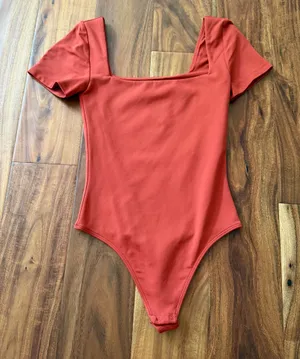 Aritzia Babaton Contour Manner Square Neck Bodysuit thumbnail 1