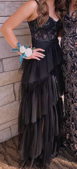 Macy’s Black Prom Dress thumbnail 1