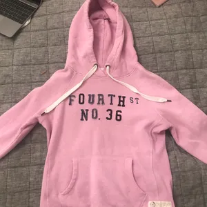 H&M Soft, comfy, pink hoodie thumbnail 2