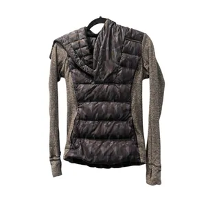 Lululemon Goose Down Hooded Geometric Purple Pullover Jacket Size 4 Casual Gray thumbnail 2