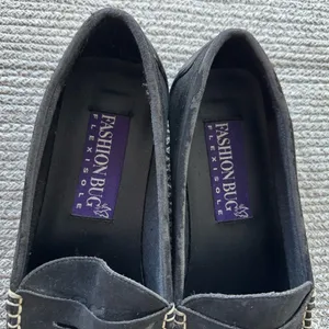 Fashion Bug Black Faux Suede Loafers with Whip Stitiching Detail Sz 9 thumbnail 5