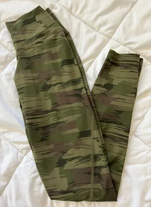 Alphalete Leggings thumbnail 1