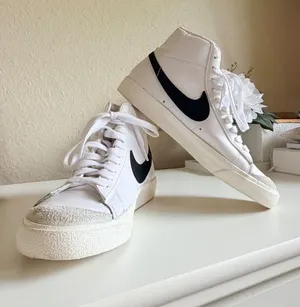 Women's Nike Blazers Mid 77 Vintage thumbnail 1