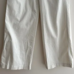 GAP Women’s Stretch Waist Off Duty Khaki Pants, Size Medium, NWT thumbnail 3