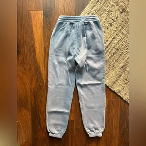 Abercrombie &Fitch Sunday Essential Sweatpants thumbnail 3