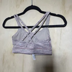 Lululemon Sports Bra Size 2 Strappy Criss Cross Pink‎ Gray Yoga Athletic thumbnail 5