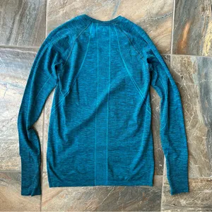 H&M Sport Large Teal Seamless Long Sleeve Activewear Workout Top Athleisure thumbnail 4