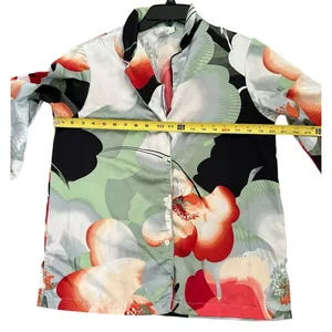 Natori Exotic Poppy Mandarin Notch Pajama Top Size Medium thumbnail 4