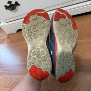 Nike Size 8 Sneakers thumbnail 6
