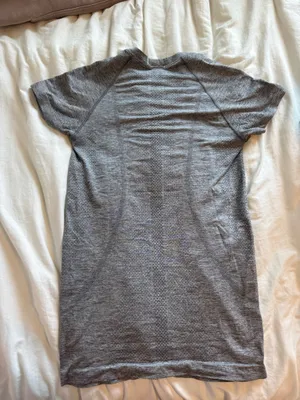 Lululemon Swiftly Tech  thumbnail 2