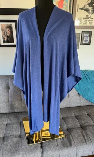 +Beryll 100% Cashmere Elegant Blue Shawl. One Size Fits Most thumbnail 1
