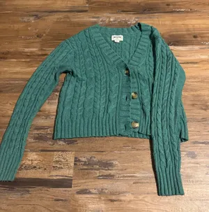 American Eagle Outfitters Sweater thumbnail 1