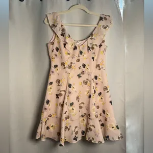 ASOS Light Pink and Yellow Floral Sleeveless Ruffle Mini Dress Size 6 thumbnail 8