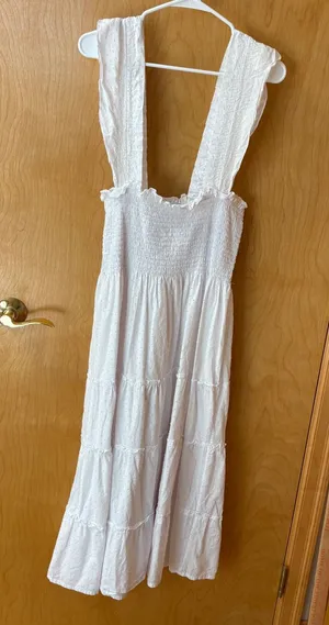 Hill House Nap Dress Women S White Pink Swiss Dot Smocked Tiered Midi Dress thumbnail 1