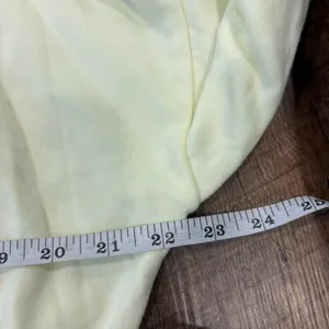 Old Navy Women's Medium Pale Yellow Choose Happy Graphic Sweatshirt Pullover thumbnail 4