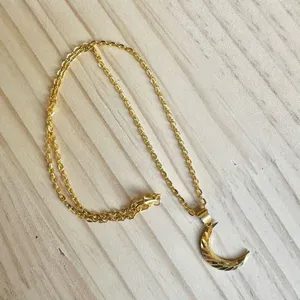 Gold tone Crescent Moon Necklace thumbnail 9