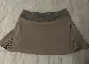 Lululemon Play Off Pleats Skirt in black thumbnail 1