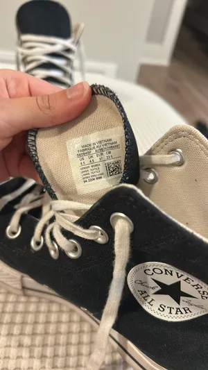 Black Converse High-Top Chuck Taylor All Star Platform thumbnail 2