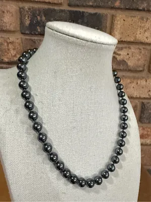Talbots Vintage Grey Faux Tahitian Hand Knotted Pearl Bead Choker Necklace thumbnail 3