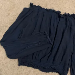 Brandy Melville Top thumbnail 4