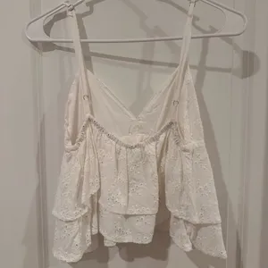 Ocean Drive White flowy top🤍 thumbnail 2
