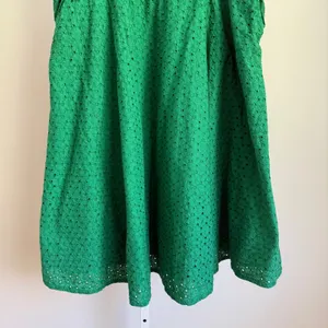 Timeless London Green Eyelet Dress UK20 US16 Flutter Sleeve Smocked‎ Casual thumbnail 3