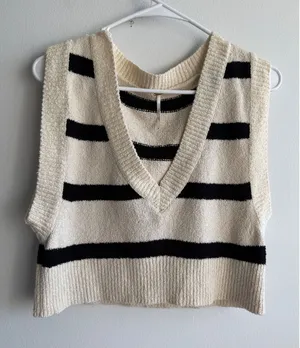 Free People Striped Boucle Knit V-Neck Cropped Sweater Vest Cream Black Small thumbnail 1