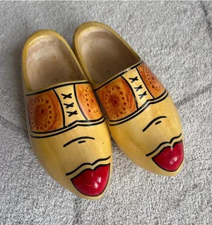 Vintage Hand Painted Dutch Wooden Clogs Pair Authentic Holland Souvenir Folk Art thumbnail 1