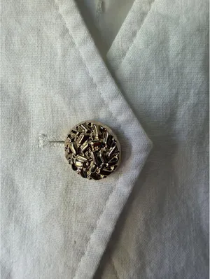 Muy Muy Fancy Collection White Vest Size Small thumbnail 4
