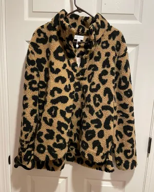 Mud Pie Fleece Pullover thumbnail 1