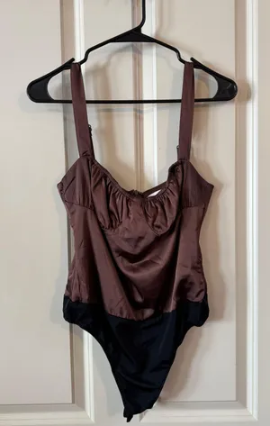 Boutique Bodysuit Size 4 thumbnail 1