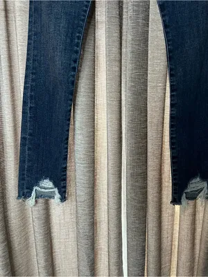Abercrombie & Fitch Harper Low Rise Ankle Distressed Skinny Jeans Size 25 thumbnail 4