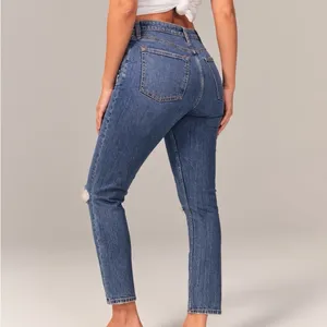 Abercrombie & Fitch Blue Ripped Ankle Jeans thumbnail 2