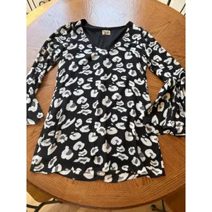 Show‎ Me Your Mumu Barry Bell Sleeve Dress Black White Leopard Print Mini Small thumbnail 2